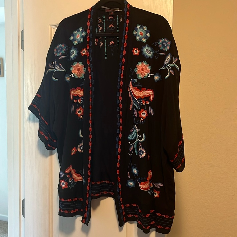 Floral black kimono